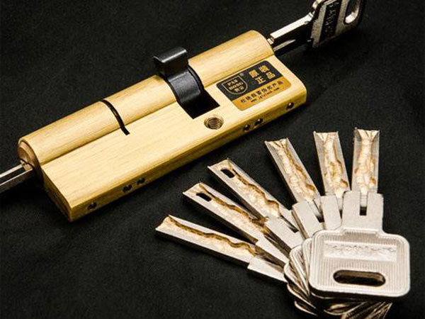 华安24小时上门开锁公司